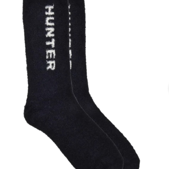 Hunter Cozy Crew Socks in Black, White, and Red-4 Pairs - Picture 6 of 10